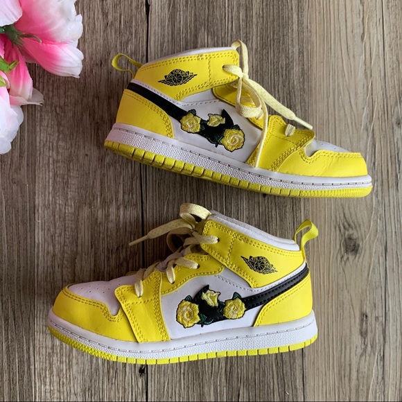 jordan aj 1 mid alt grade school